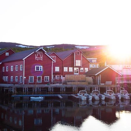 Batsfjord Brygge - Arctic Resort Bagian luar foto