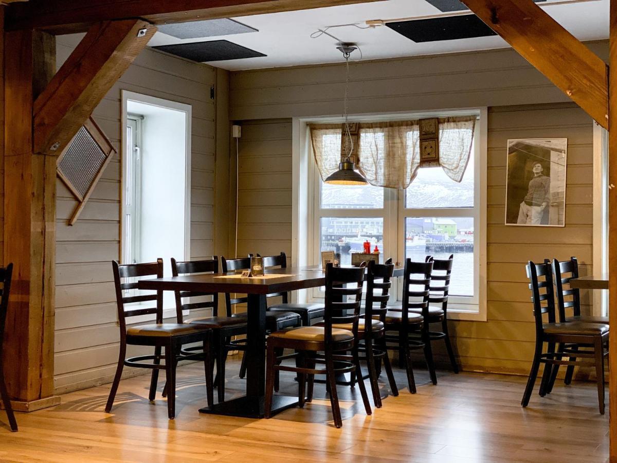 Batsfjord Brygge - Arctic Resort Bagian luar foto