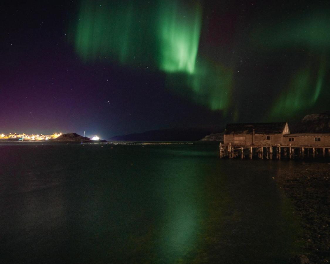 Batsfjord Brygge - Arctic Resort Bagian luar foto